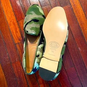 Stubbs and Wootton
Men's Camo-Print Needlepoint Smoking Slippers